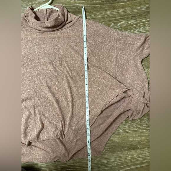 Cozy Intimately Free People Turtleneck Cowl Neck Pullover Long Sleeve Size M - Picture 6 of 7